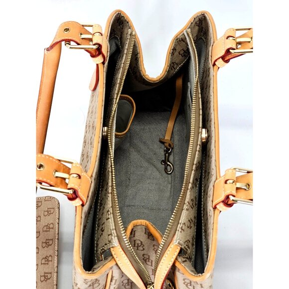 Dooney and Bourke Mocha Signature Monogram Logo Purse Satchel Medium 1701 - Picture 11 of 16